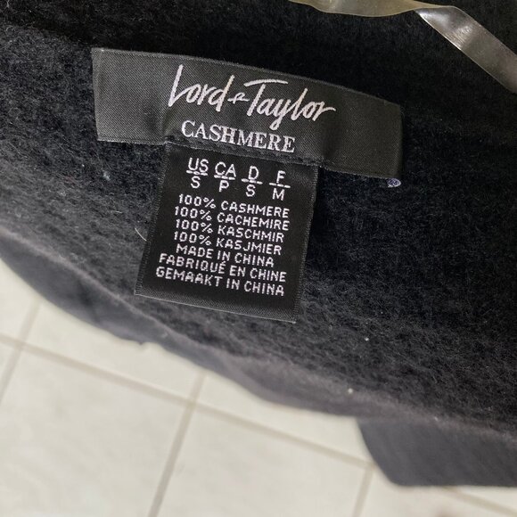 Cashmere Vest Lord & Taylor - Picture 2 of 4